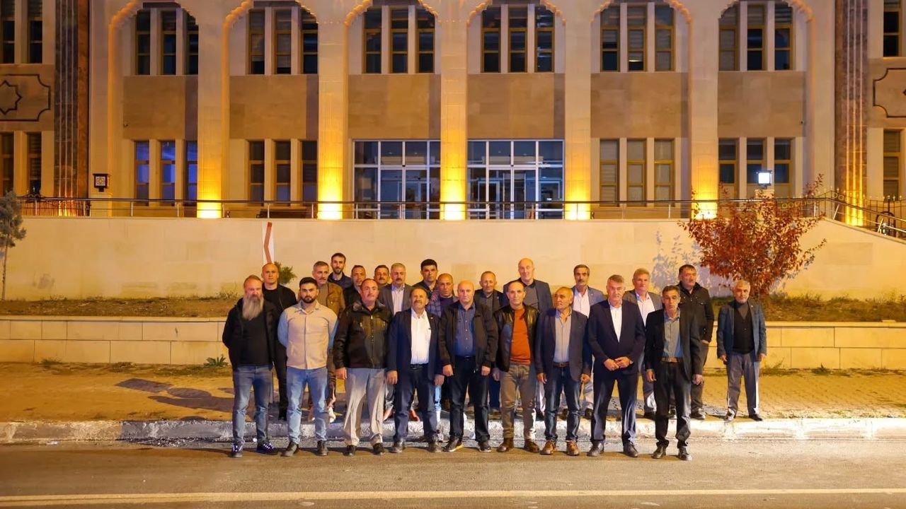 Bayburtlu muhtarlar Çanakkale'ye 'Ecdada Saygı' ziyareti için uğurlandı