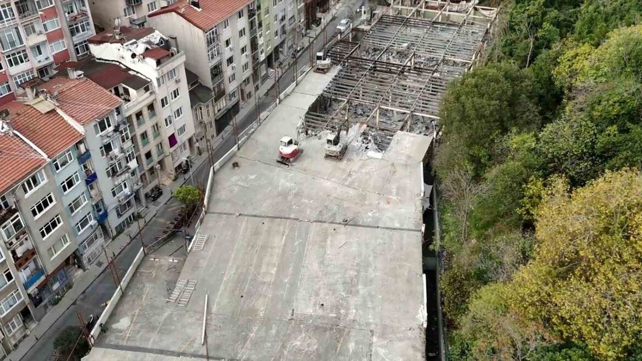 Beşiktaş Cumartesi Pazarı yenileniyor: Betonarme yükü alınarak çelik sistem güçlendirilecek