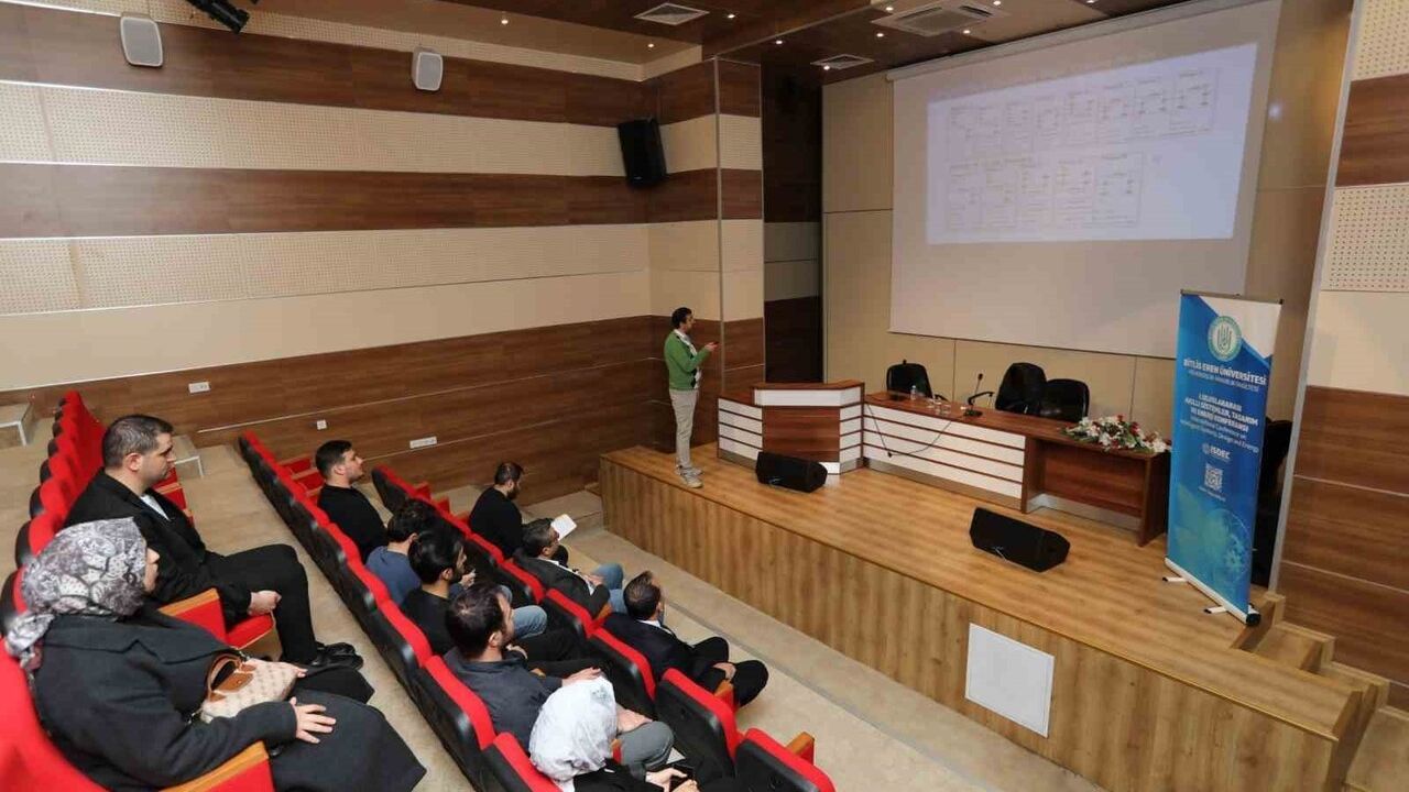 BEÜ ev sahipliğinde '1. Uluslararası Akıllı Sistemler, Tasarım ve Enerji' Konferansı başladı