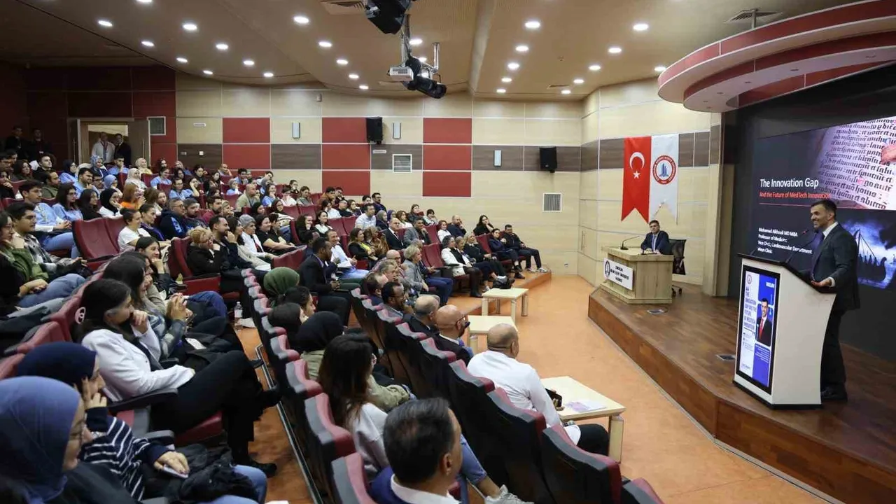 BEUN'de tıp teknolojilerinin geleceği konuşuldu: 'The Innovation Gap and The Future of Medtech Innovation' konferansı