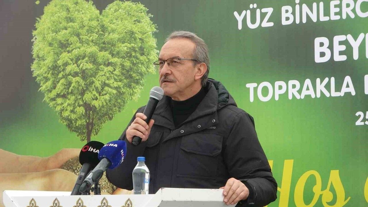 Beydağı eteklerine 10 bin 444 fidan dikildi: Malatya’da ağaçlandırma çalışmaları sürüyor