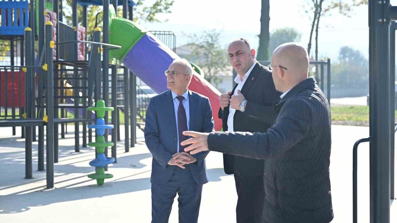 Beyköy'de Gençlik Merkezi ve Futbol Sahasında İncelemeler