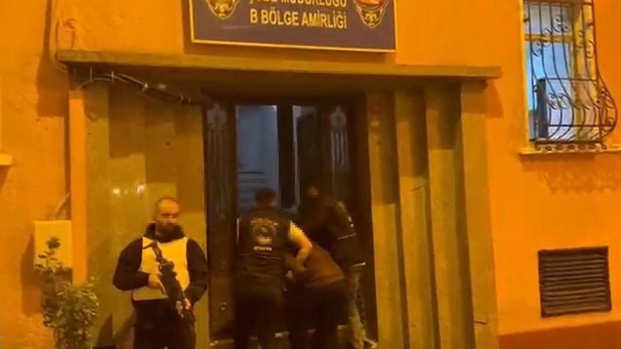 Beyoğlu'nda aynı gün iki iş yerinden hırsızlık: Şüpheli Y.N. tutuklandı