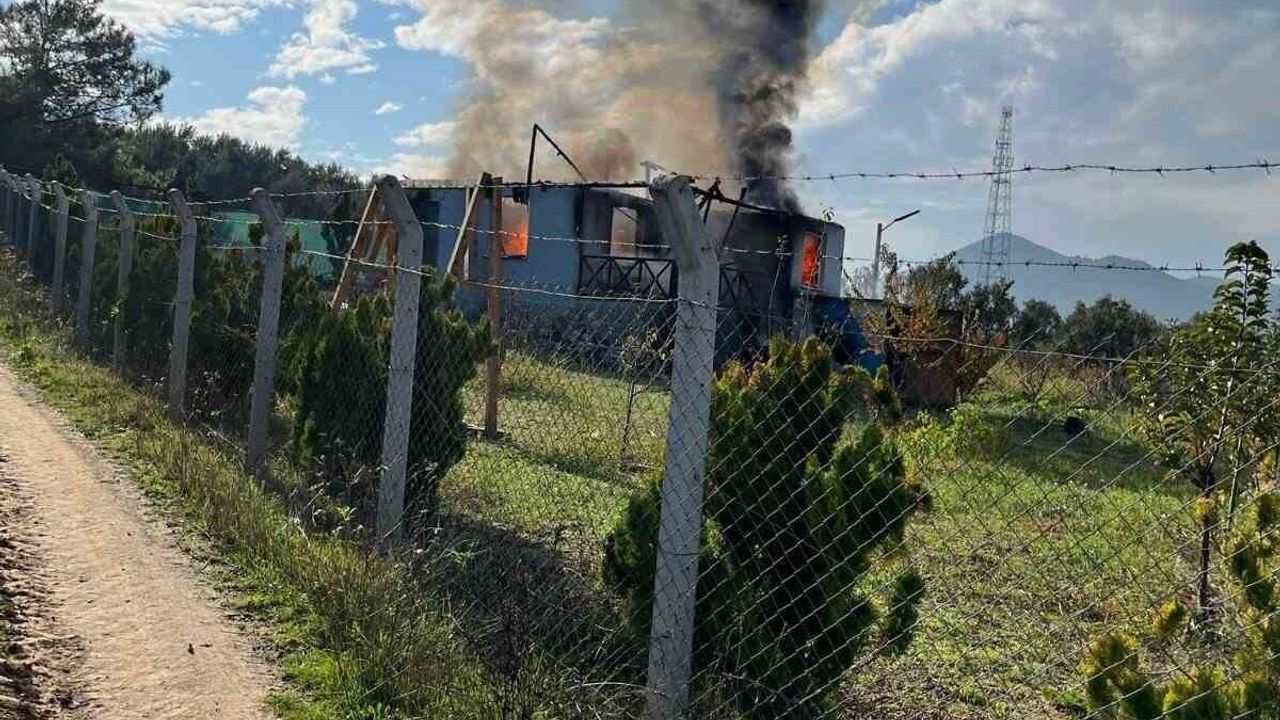 Bilecik’te Ciciler köyündeki bağ evinde yangın: ev kullanılamaz hale geldi