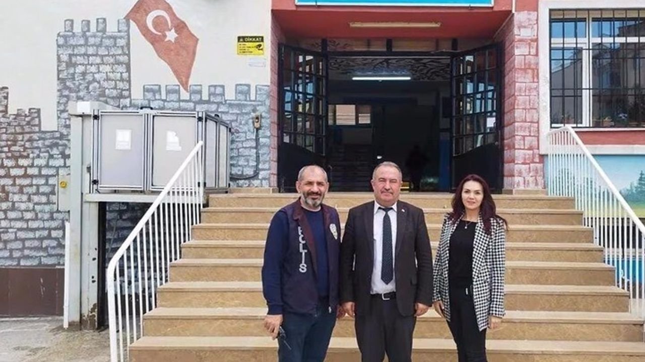 Bilecik'te çocuklara yönelik güvenlik ve farkındalık eğitimleri sürüyor