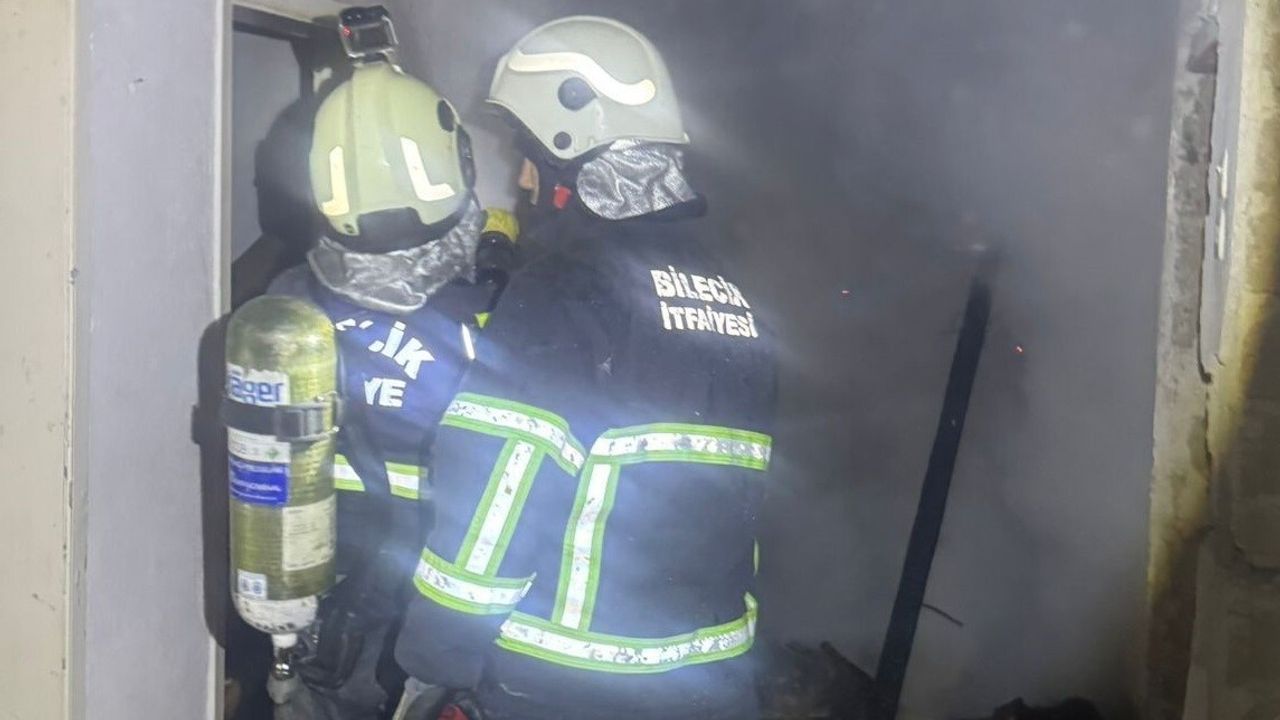 Bilecik’te metruk binada çıkan yangın itfaiye ekiplerince kısa sürede söndürüldü