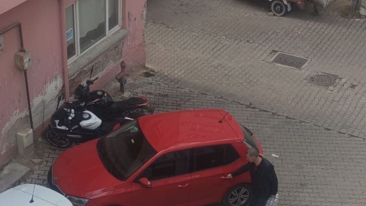 Bilecik'te uygunsuz park sokak sakinlerinin tepkisini çekti