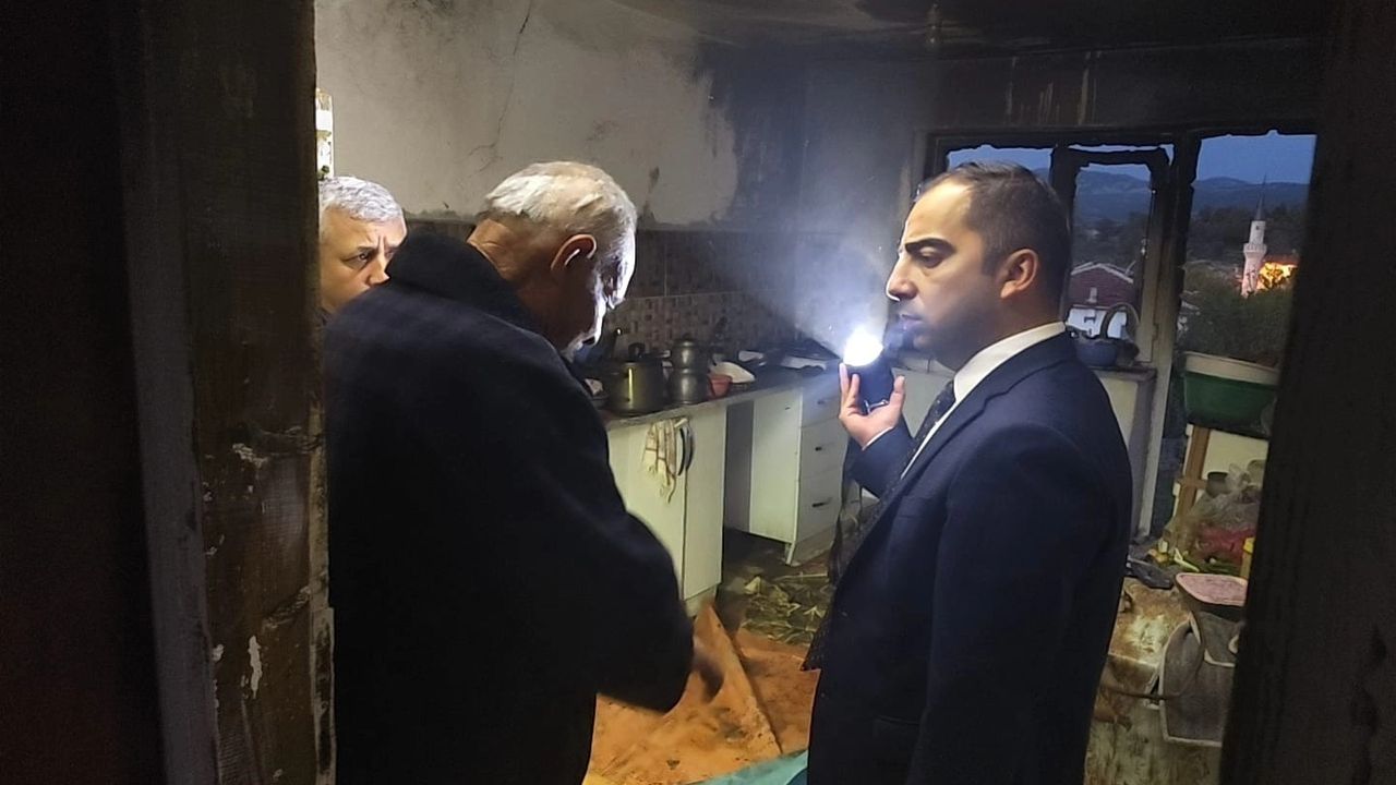 Bilecik Yenipazar Esenköy'de Ev Yangını Kontrol Altına Alındı