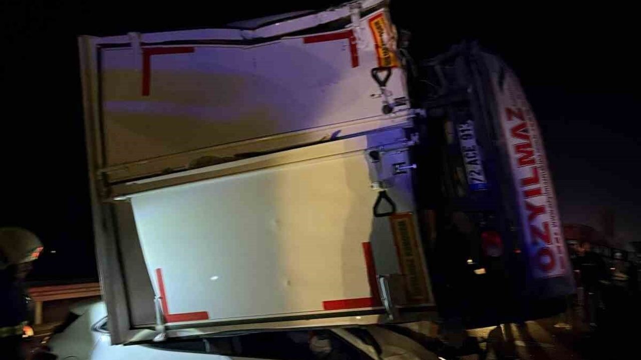 Bismil'de zincirleme trafik kazası: Polis, jandarma, itfaiye ve sağlık ekipleri sevk edildi