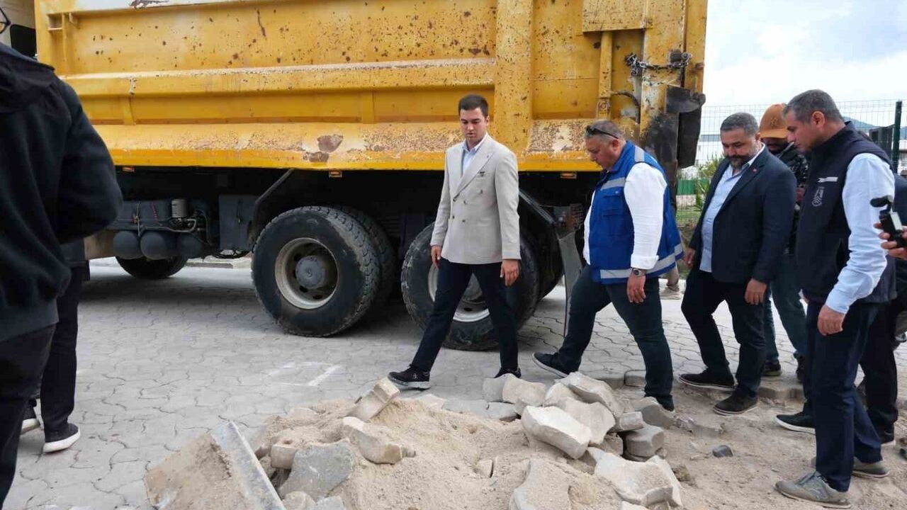 Bodrum'da Yalıkavak Plaj Caddesi 2. etap üstyapı çalışmaları başladı