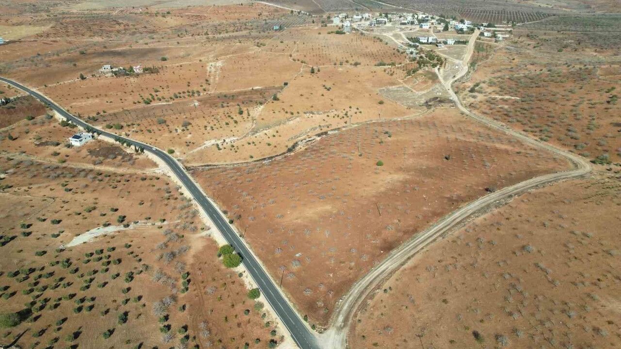 Bozova'da Deforme Olan Güzergâh Yenileniyor: Taşan, Belören, Gökören'de Yol Çalışmaları
