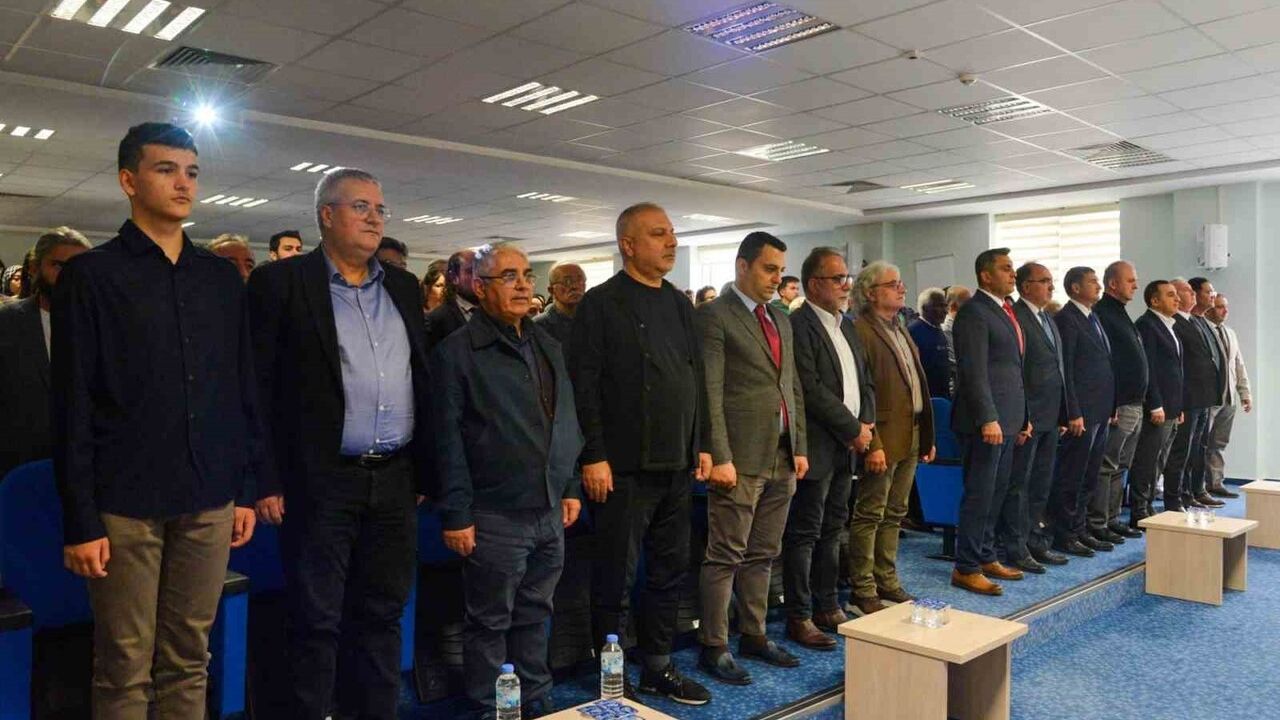 BŞEÜ Tarih Bölümü 2025-2026 Açılış Dersi: 'Küresel Jeopolitik Görünüm' Ele Alındı