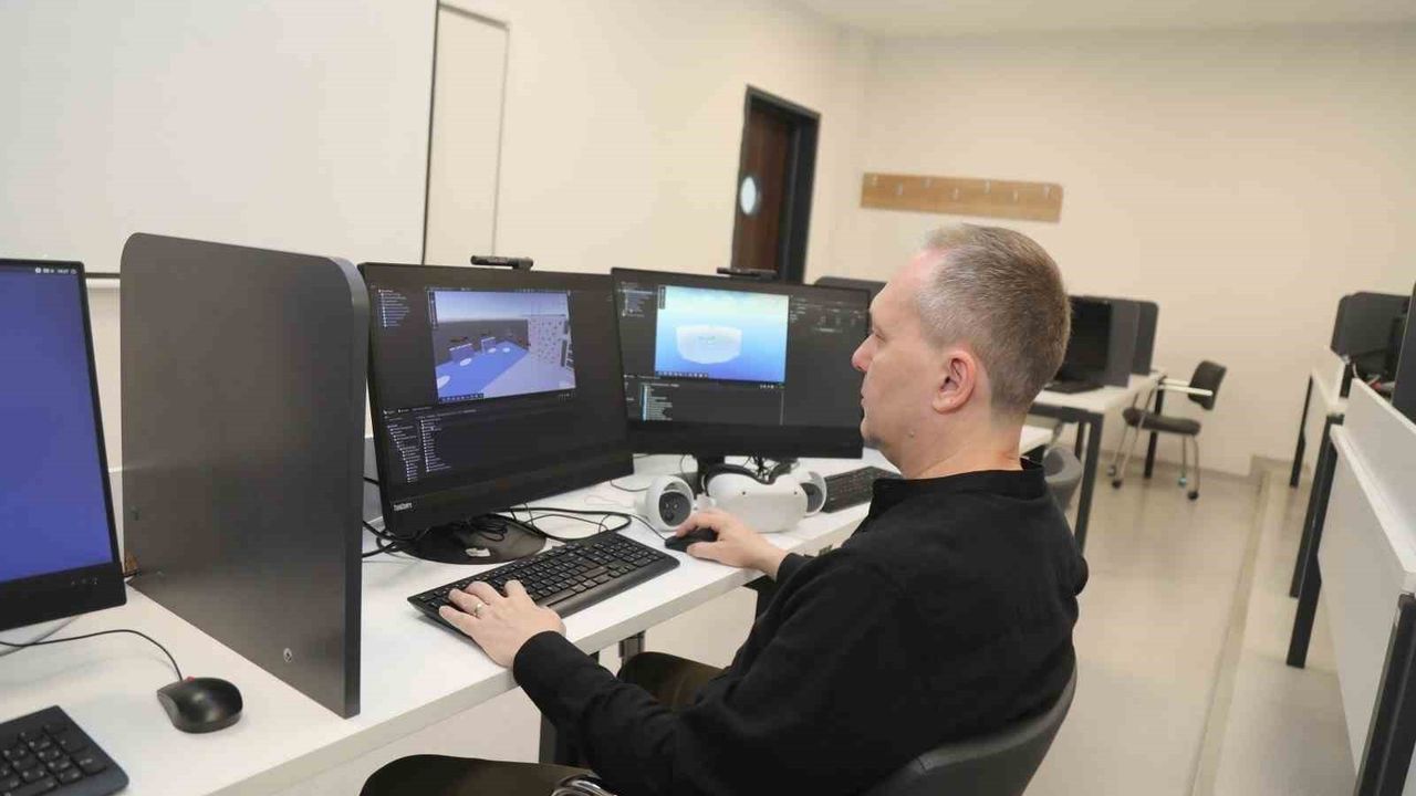 BTÜ'nün SkillXR projesi: Horizon Europe destekli XR simülatörüyle forklift ve reachtruck eğitimi