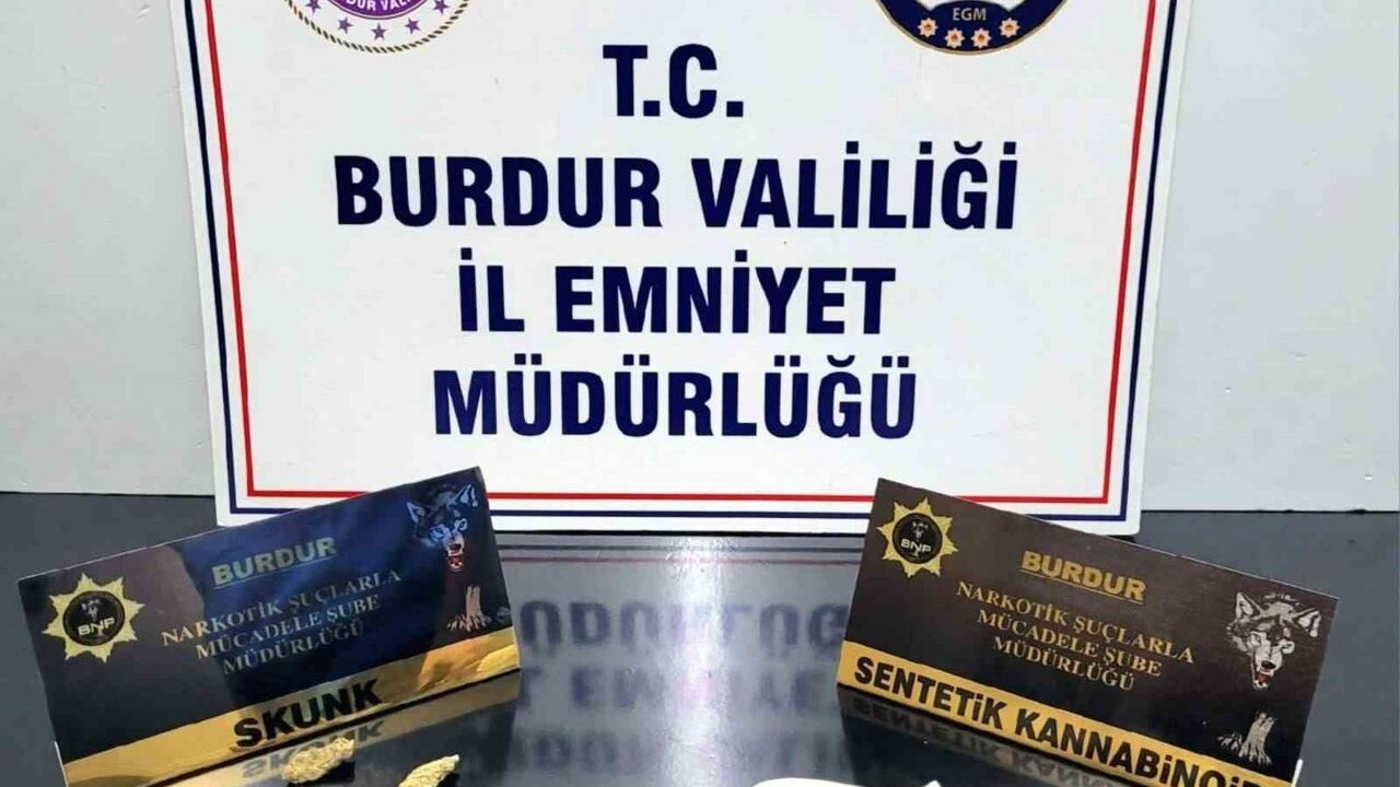 Burdur'da uyuşturucu operasyonu: 3 kilo 350 gram ham sentetik kannabinoid ele geçirildi