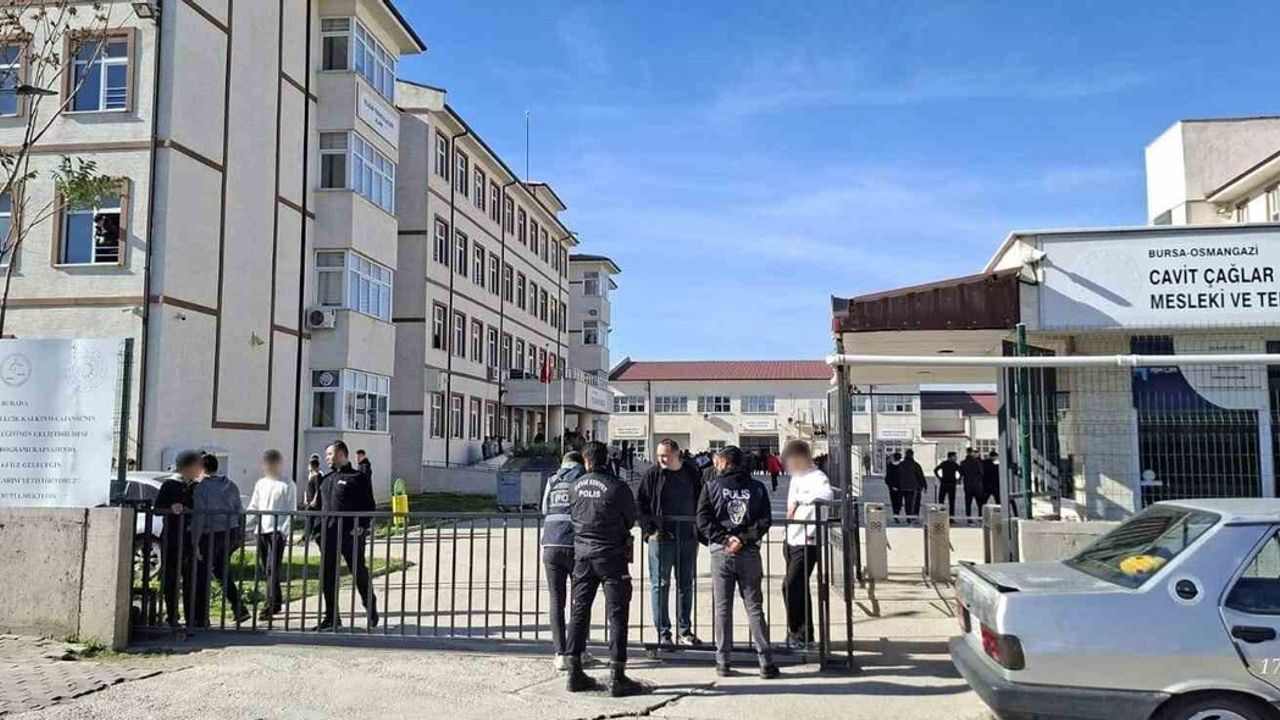 Bursa’da 47 okul çevresinde çocuk ve gençlerin korunmasına yönelik geniş kapsamlı denetim