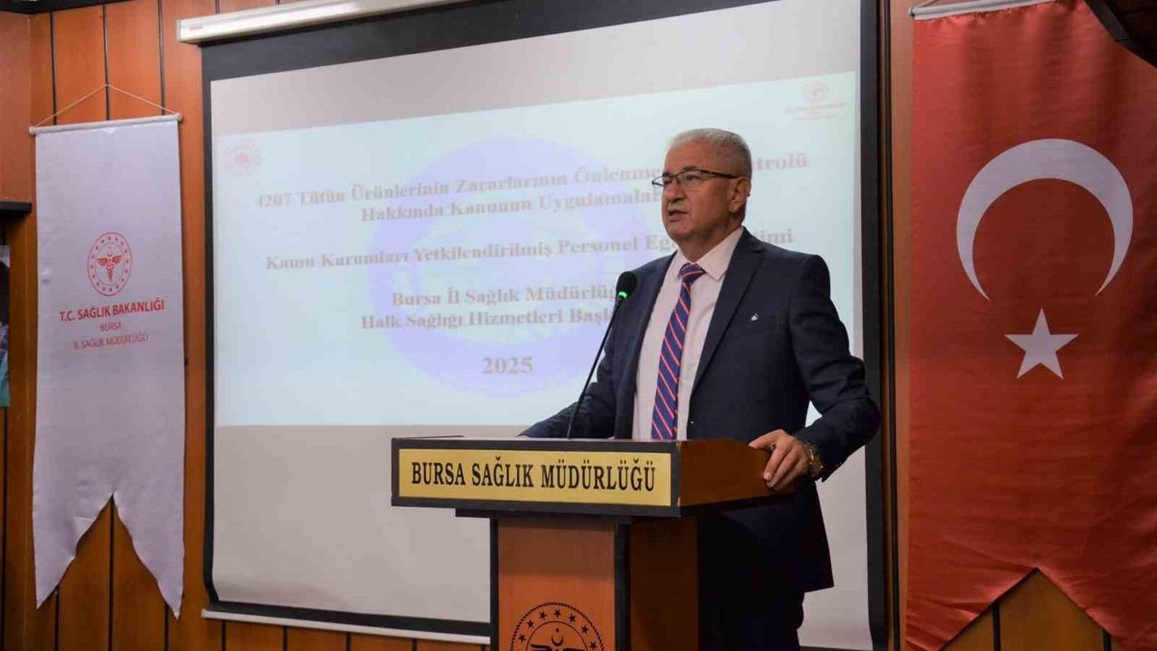 Bursa'da kamu kurum temsilcilerine tütünle mücadele eğitimi