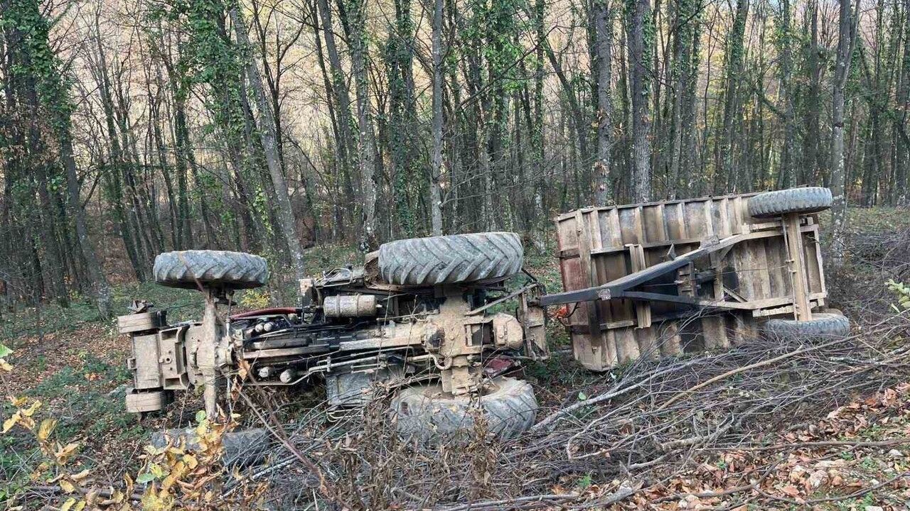 Bursa İnegöl’de devrilen traktörde 2 kişi yaralandı