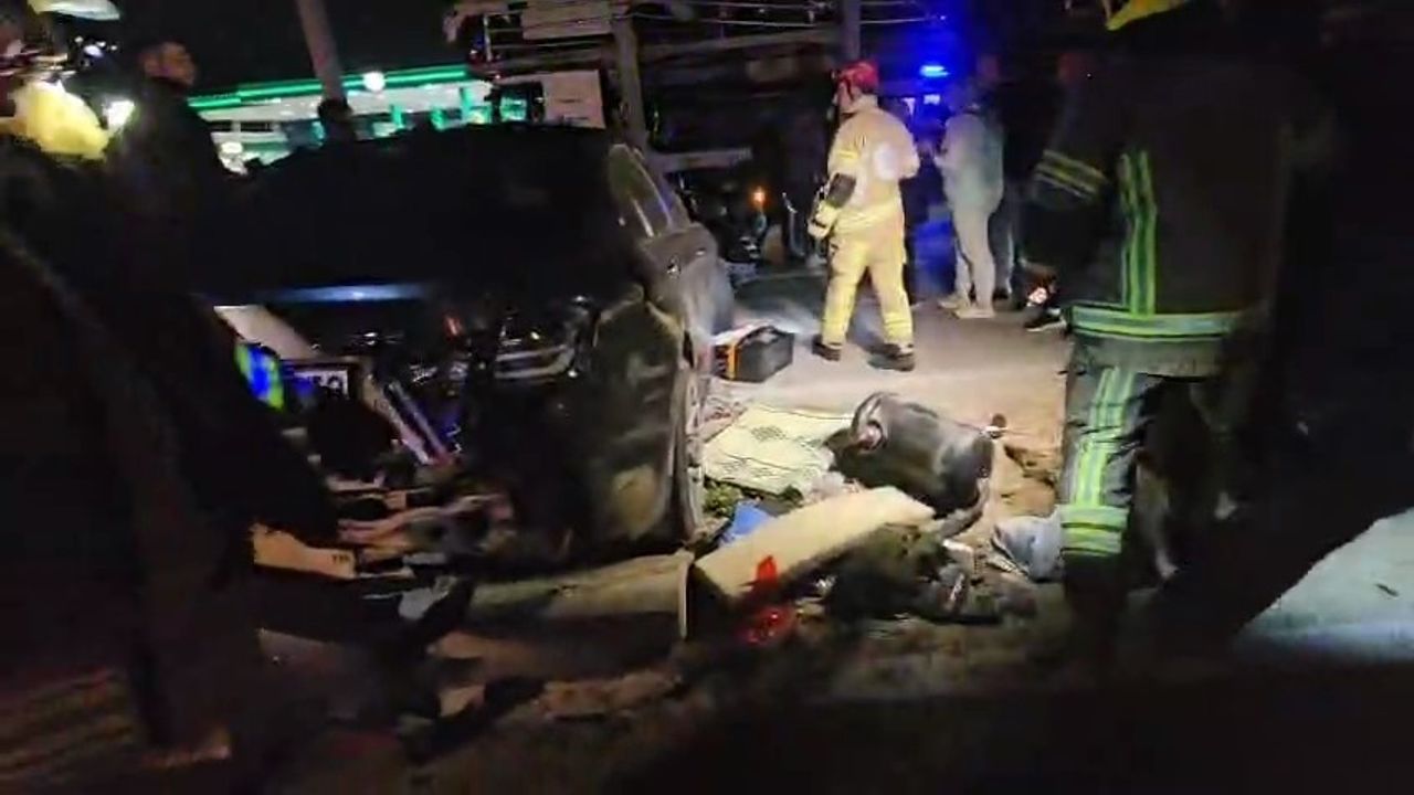 Bursa Nilüfer'de trafik kazası: Hafif ticari araç ile otomobil çarpıştı — 1 kişi hayatını kaybetti