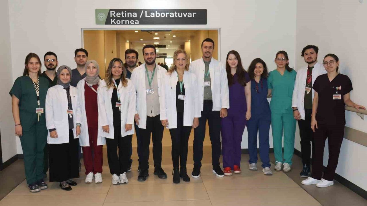 Bursa Şehir Hastanesi’nde 5 kişiye kornea nakliyle yeniden görme