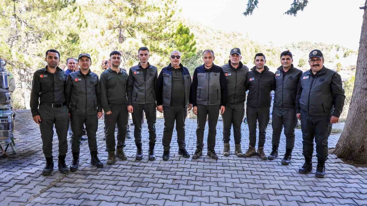 Çameli'de 11 Kasım Milli Ağaçlandırma Günü: Yumrutaş'ta fidan dikimi