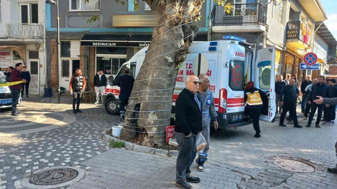 Çanakkale'de eski eşinin çalıştığı iş yerinde av tüfeğiyle öldürülmesi