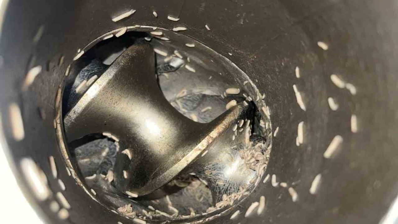 Çanakkale Gökçeada'da hijyen eksikliği tespit edilen şarküteriye yaklaşık 42 bin TL ceza