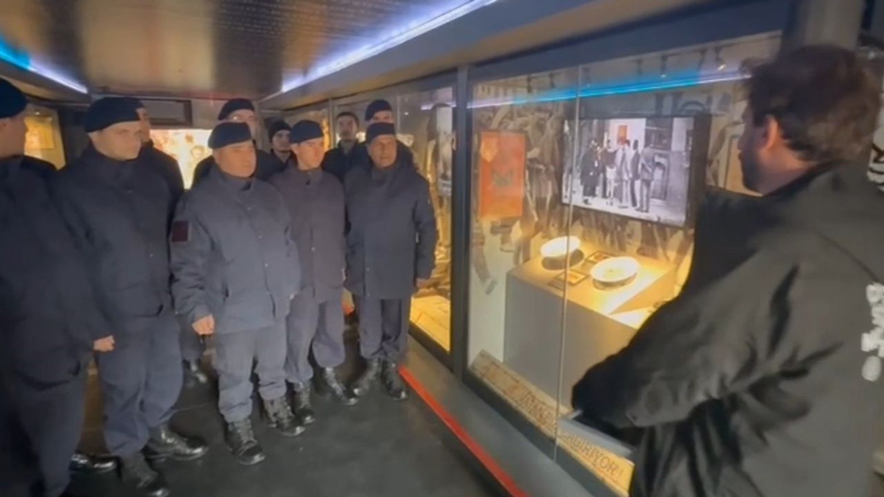 Çanakkale Savaşları Mobil Müzesi Tokat’ta: Mehmetçikler ve Vatandaşlarla Buluştu