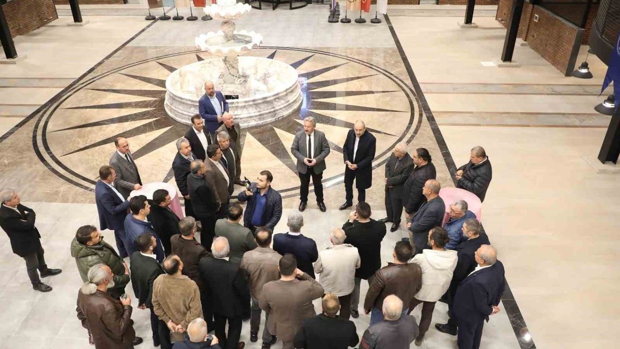 Çarşı Melikgazi'ye Kayseri Ticaret Odası'ndan Tam Not: Yerel Ürün ve Yeni Ticaret Modeli Öne Çıkıyor
