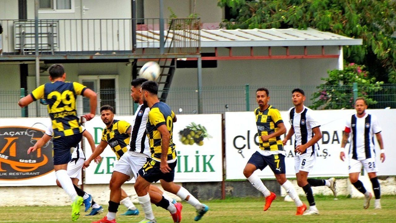 Çeşme derbisi golsüz tamamlandı: Çeşme Belediyespor 0-0 İmren Alaçatıspor