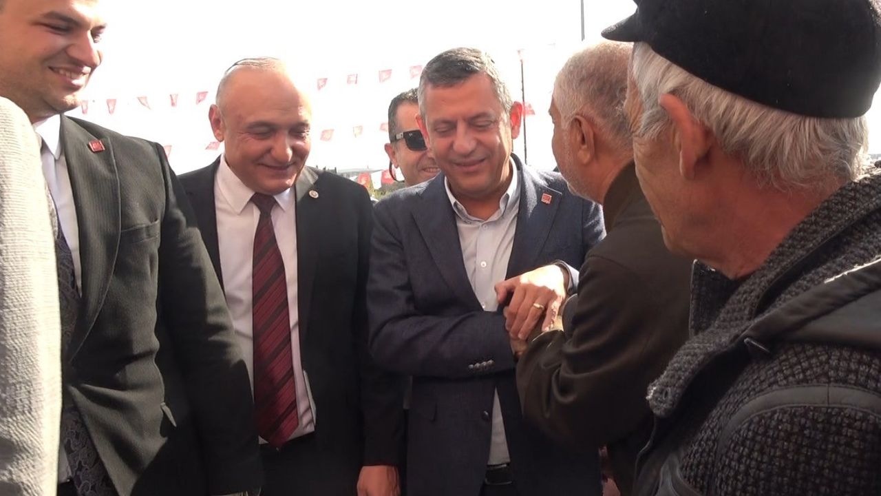 CHP Genel Başkanı Özgür Özel Kilis’te: İl Başkanlığı ve Belediye Ziyaretleri