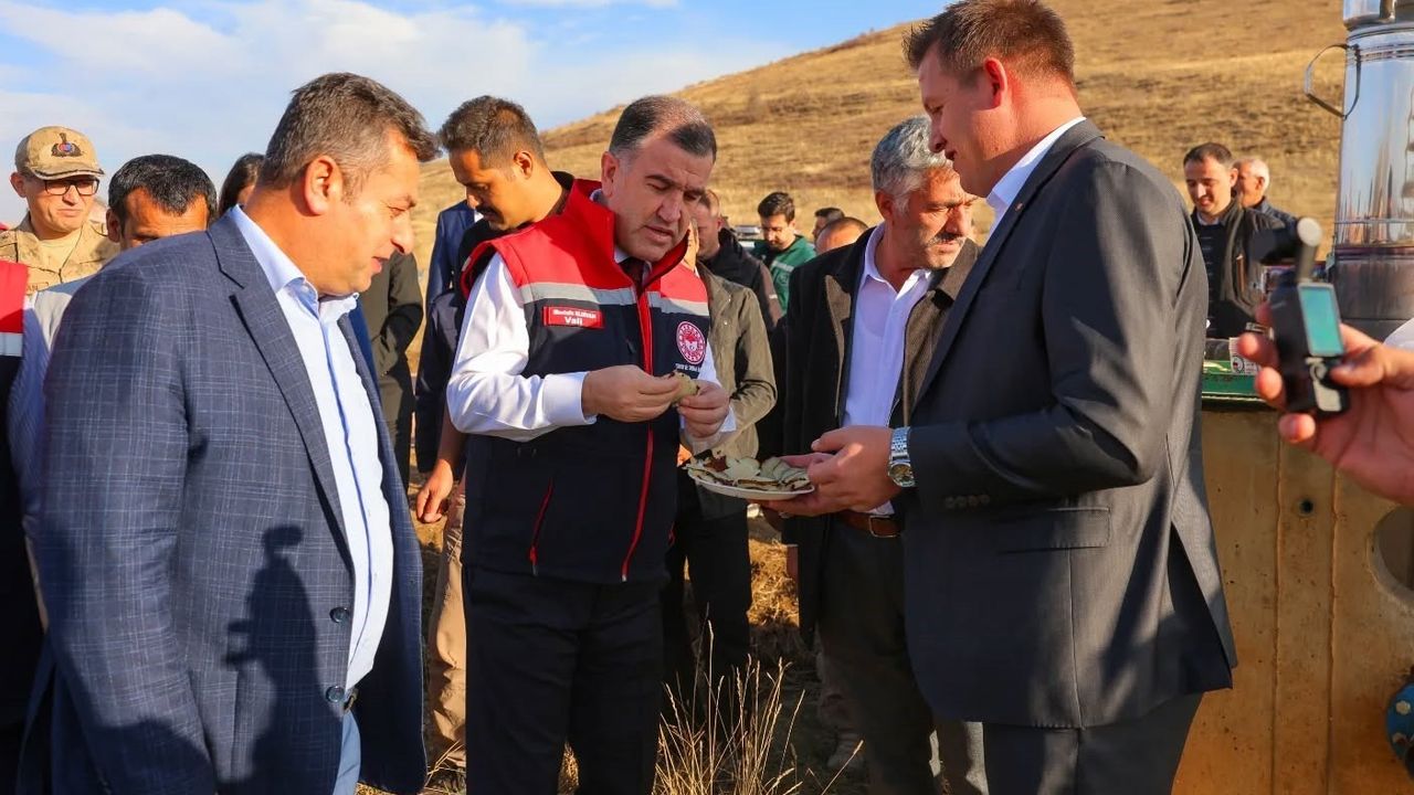 Çiftetaş’ta 2025 şeker pancarı hasadı başladı: 41 üretici 2.870 dekar alanda üretimde