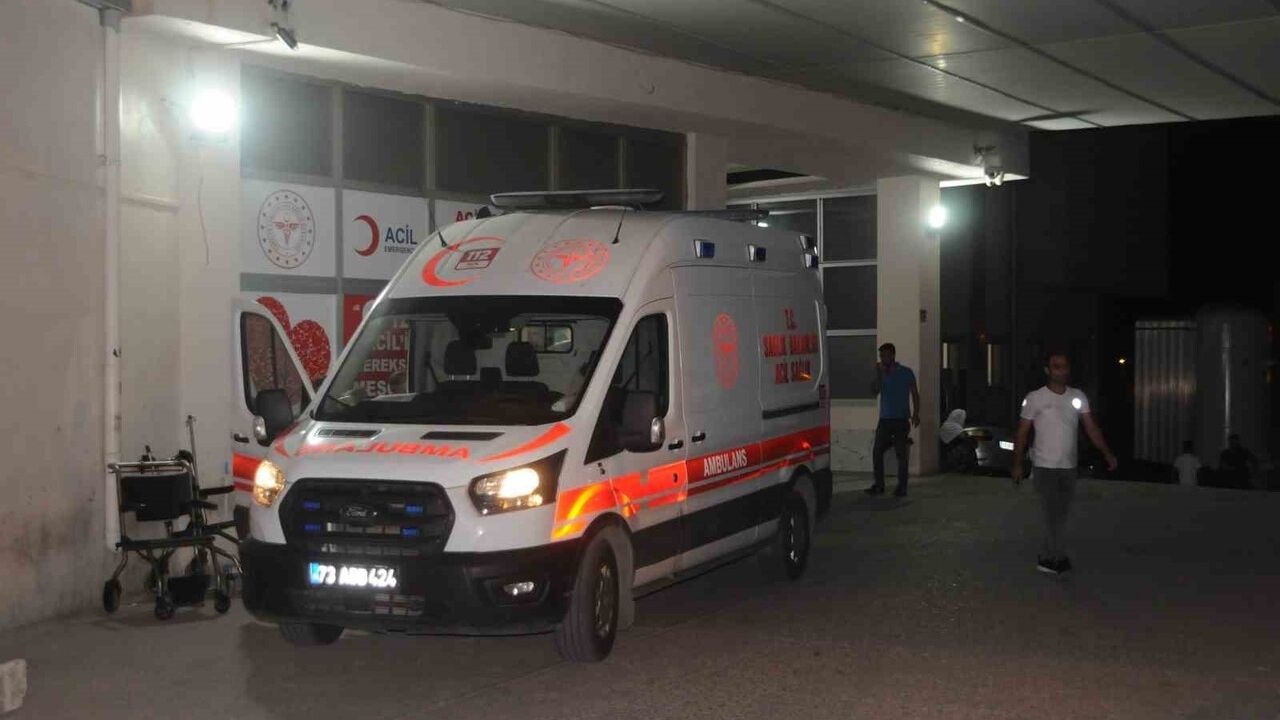 Cizre'de pizza kaynaklı zehirlenme iddiası: 4 kişi hastaneye kaldırıldı, 1 kişi vefat etti