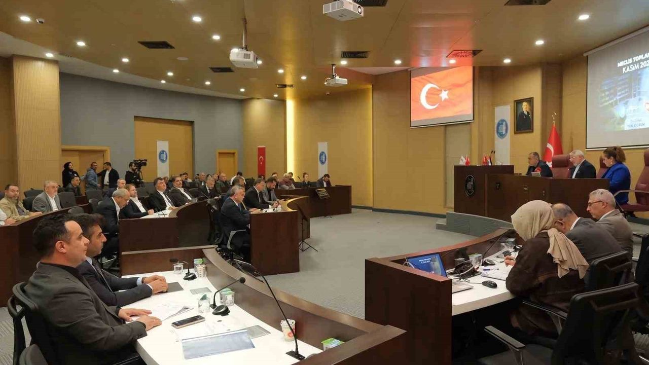 Çorum'da semt pazarlarına 'seç-al' düzenlemesi: Aşgın düzenlemeyi Aralık meclisine taşıyor