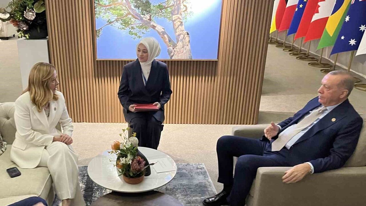 Cumhurbaşkanı Erdoğan, G20 Zirvesi Kapsamında İtalya Başbakanı Giorgia Meloni’yi Kabul Etti