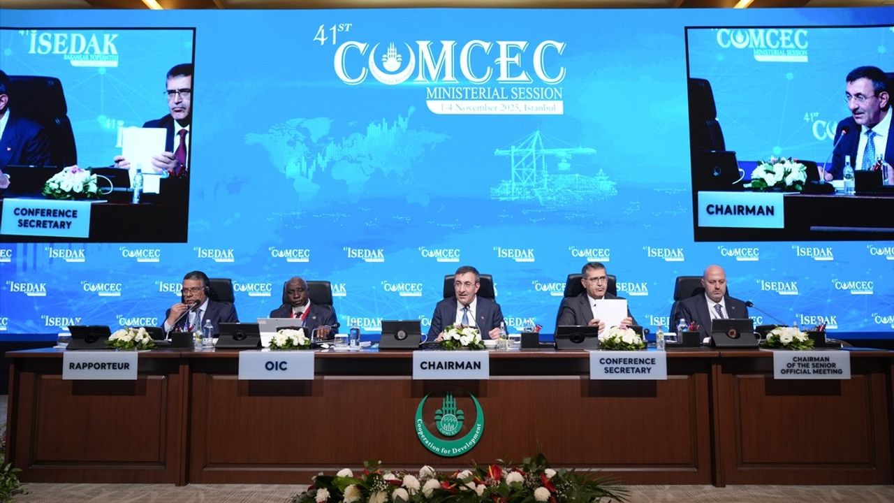 Cumhurbaşkanı Yardımcısı Yılmaz, İSEDAK 41. Bakanlar Çalışma Oturumu'na Başkanlık Etti