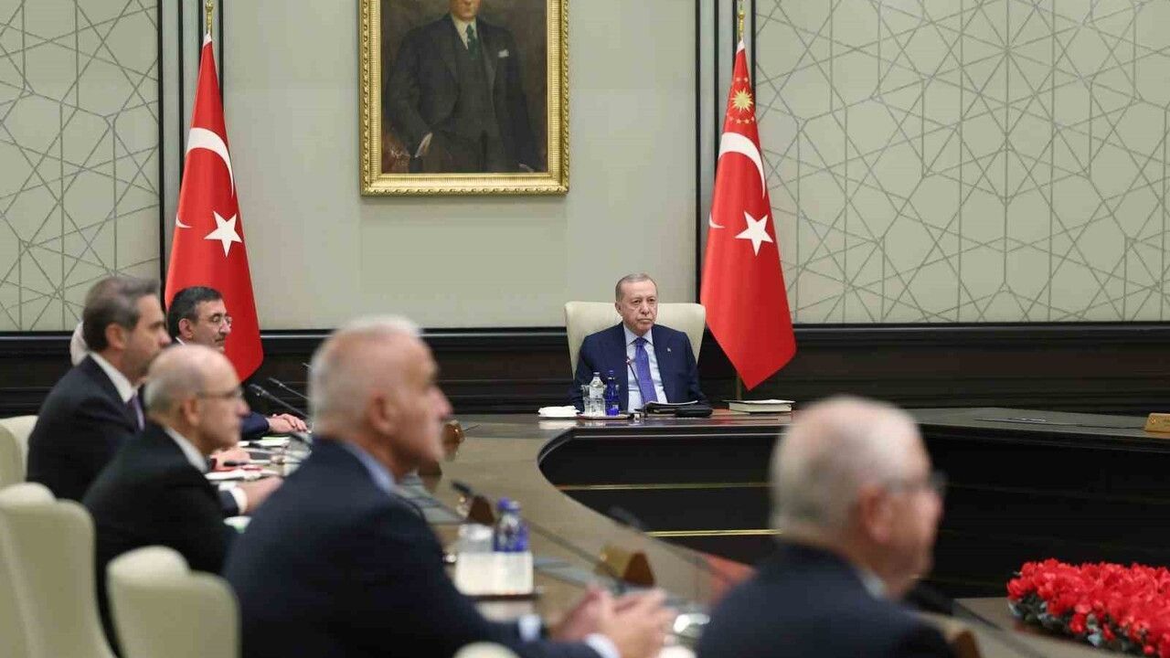 Cumhurbaşkanlığı Kabinesi Beştepe'de Cumhurbaşkanı Erdoğan Başkanlığında Toplandı