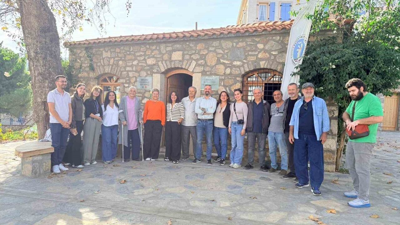 Datça Kent Konseyi 'Benim Mahallem Benim Sesim' anketini başlattı — Başkan Aytekin Erdoğan basınla bir araya geldi