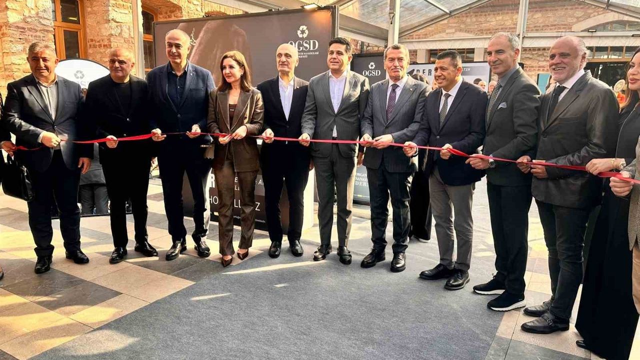 Deri, Kürk ve Mücevher Fırsat Günleri Zeytinburnu Fişekhane'de başladı