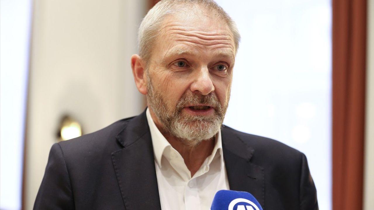 DHL Group Türkiye'ye Yatırımlarını Artırıyor: MNG Kargo Satın Alımı ve 50 Milyon Dolarlık Yeni Plan