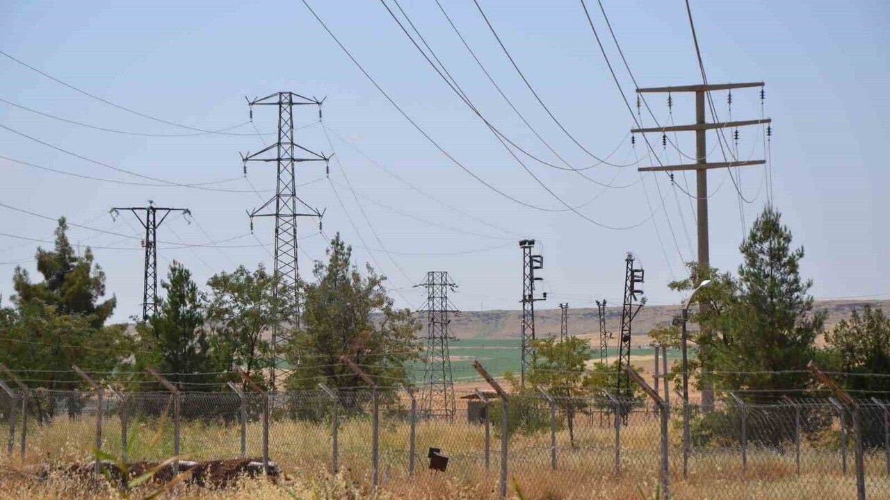 Dicle Elektrik, Şanlıurfa'da Borcunu Ödemeyen 16 Bini Aşkın Tarımsal Sulama Abonesine Elektrik Kesintisi Uygulayacak