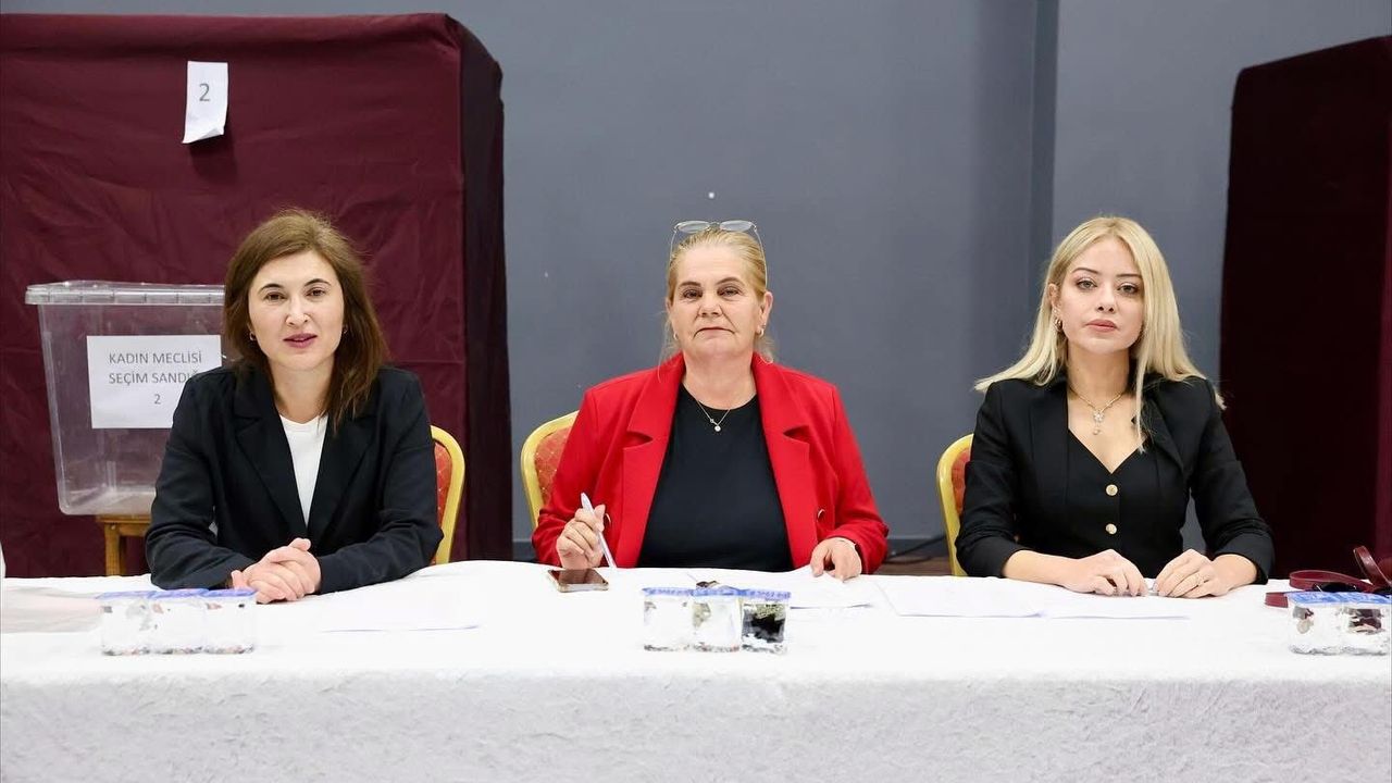 Didim Belediyesi Kadın Meclisi Kasım ayında ilk toplantısını gerçekleştirdi