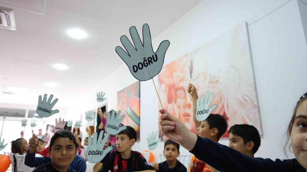 DİGEM’de Dünya Çocuk Hakları Günü: Çocuklar Başkan Hatice Gençay’a Mektup Yazdı