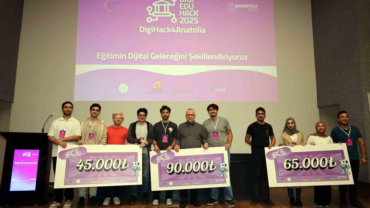 DigiHack4Anatolia: 'Eğitimin Dijital Geleceğini Şekillendirmek' temalı hackathonun kazananları açıklandı
