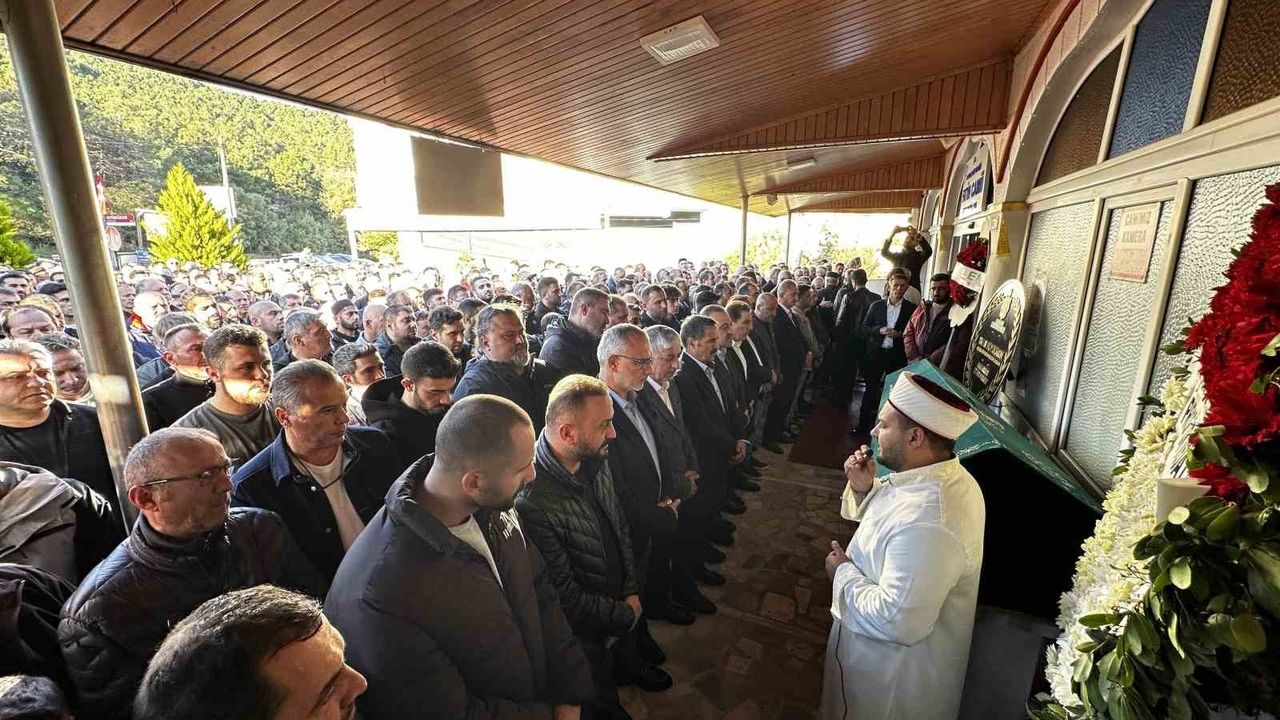 Dilovası'ndaki kozmetik fabrikası yangınında yaralanan Tuncay Yıldız hayatını kaybetti