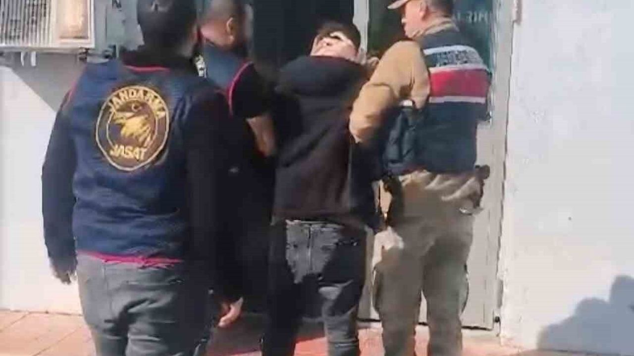 Diyarbakır'da 11 Yıldır Aranan Cinayet Zanlısı Jandarma Operasyonuyla Yakalandı