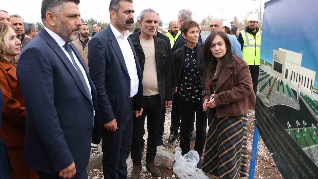 Diyarbakır’da 14 bin m² tıbbi ve aromatik bitki bahçesi kuruluyor, kadın istihdamı ve eğitim ön planda