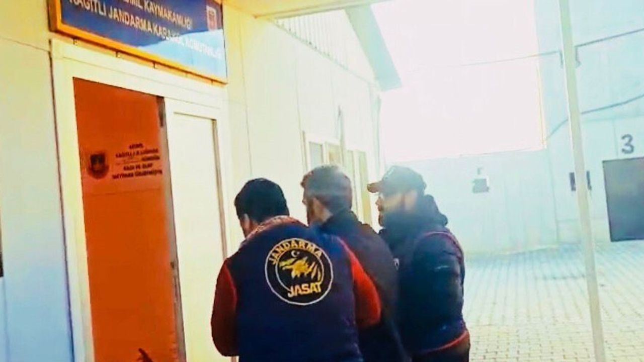Diyarbakır'da 9 yıldır aranan zanlı Bismil'de M16 ile yakalandı ve tutuklandı
