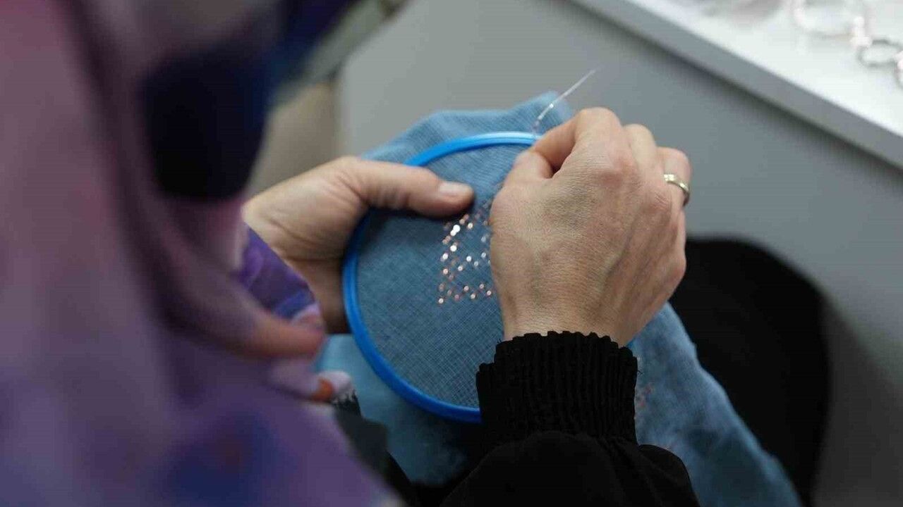 Düzce BELMEK: Kadınlar Meslek Ediniyor, Aile Bütçelerine Katkı Sağlıyor