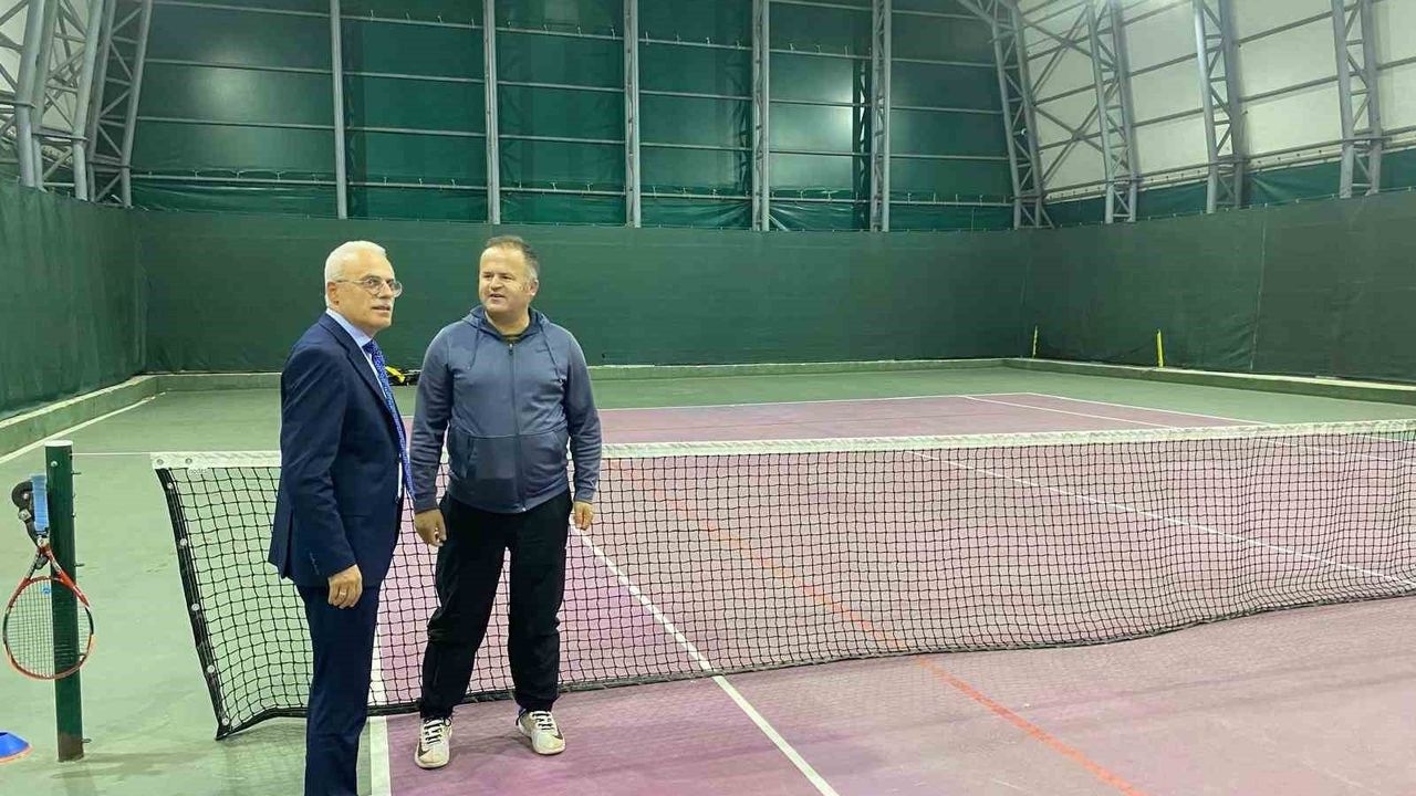 Düzce'de her yaşa spor desteği: İl Müdürü Zekeriya Arslantürk tesisleri yerinde inceledi