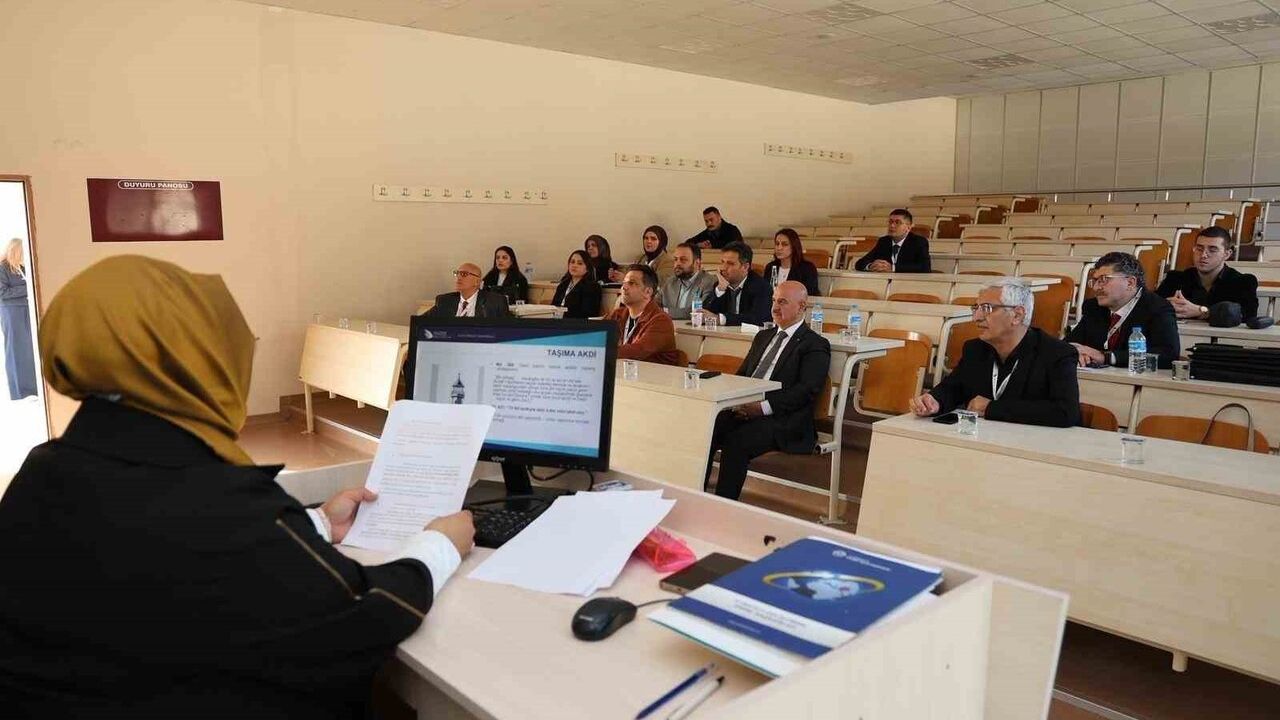 Düzce Üniversitesi ev sahipliğinde 1. Uluslararası Deniz Hukuku ve Teknolojileri Sempozyumu sona erdi